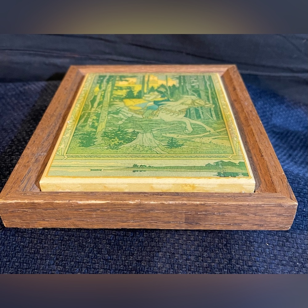 Vintage Framed Ceramic Tile w/ Illustration of Russian Fairy Tale Maria Morevna - Picture 4 of 5